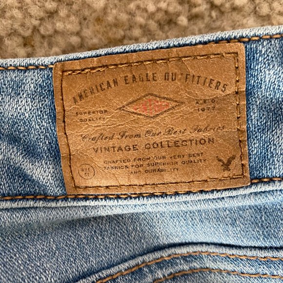 AMERICAN EAGLE RIPPED JEGGINS - Picture 5 of 5